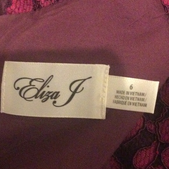 Eliza J Floral lace fit and flare dress - Picture 3 of 4